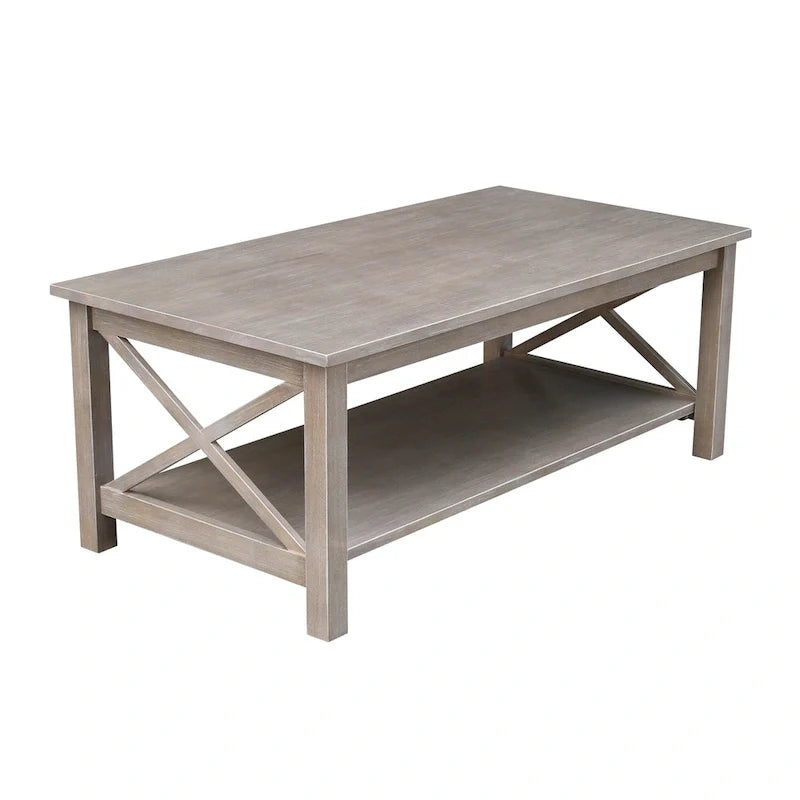 Table basse en bois massif