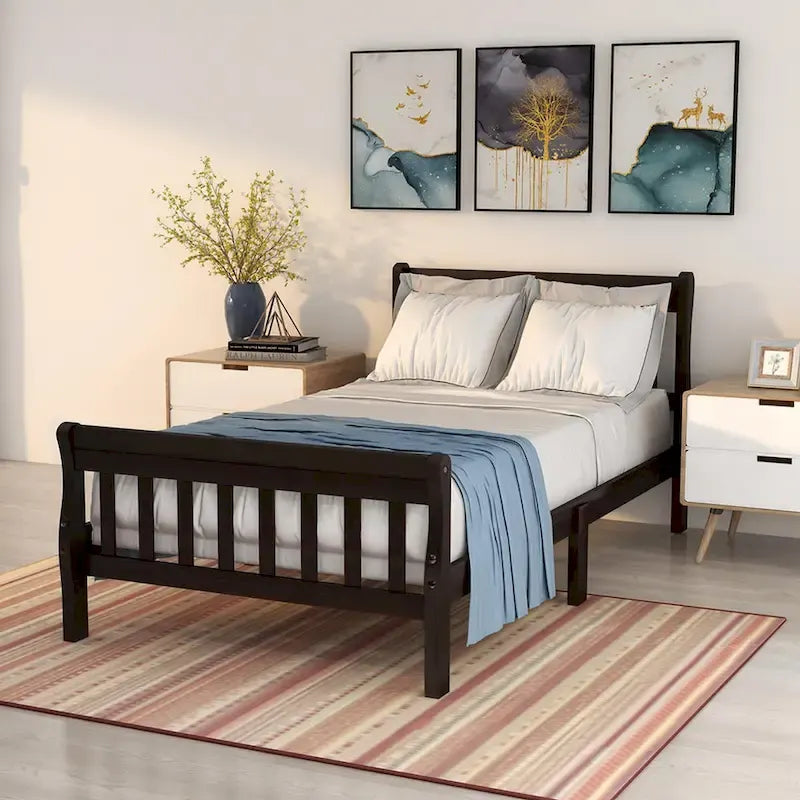 Cama de plataforma de madera con cabecero y piecero