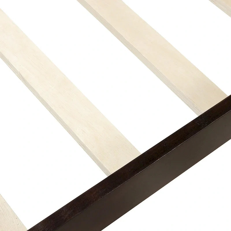 Cama de plataforma de madera con cabecero y piecero