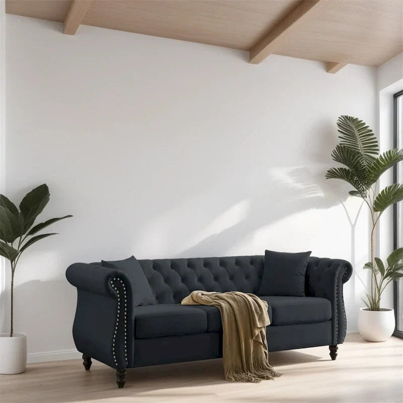 80 3-Sitzer-Samtsofa mit gerollten Armlehnen und zwei Kissen